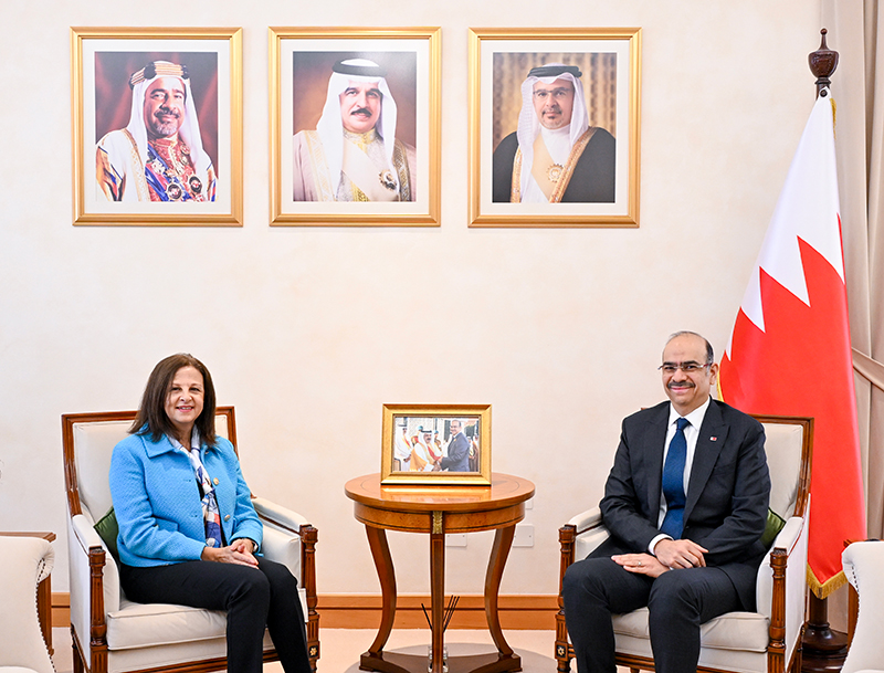 وزير الشؤون القانونية يستقبل القائم بأعمال سفارة الجمهورية اللبنانية لدى مملكة البحرين